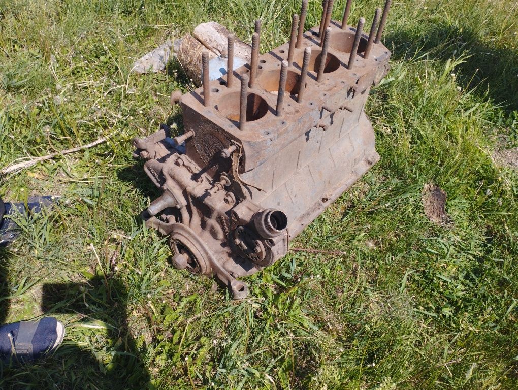 Блок двигателя мтз-50 с коленвалом