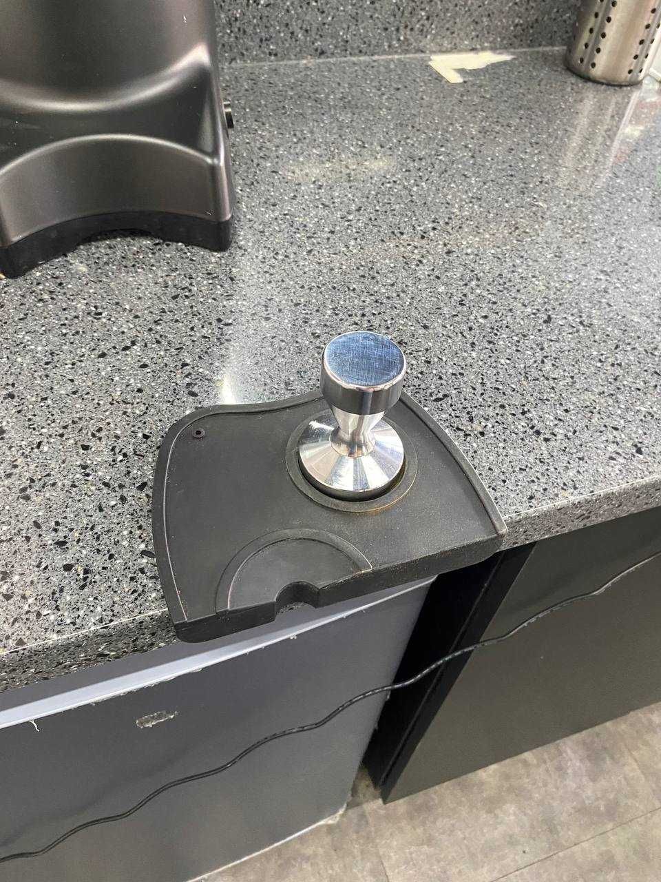 Кофемашина nuova simonelli б/у