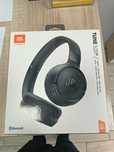 Продаю наушники JBL новые с гарантией