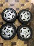Продаётся диски и Шины на Мерседес R15 195/65 R15