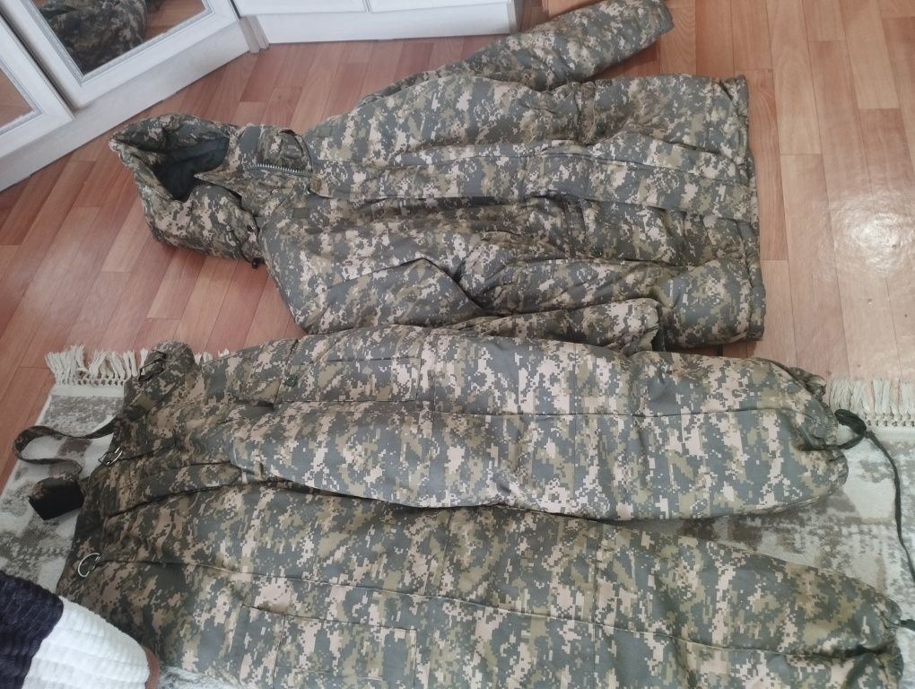 Продам бушлат Военный