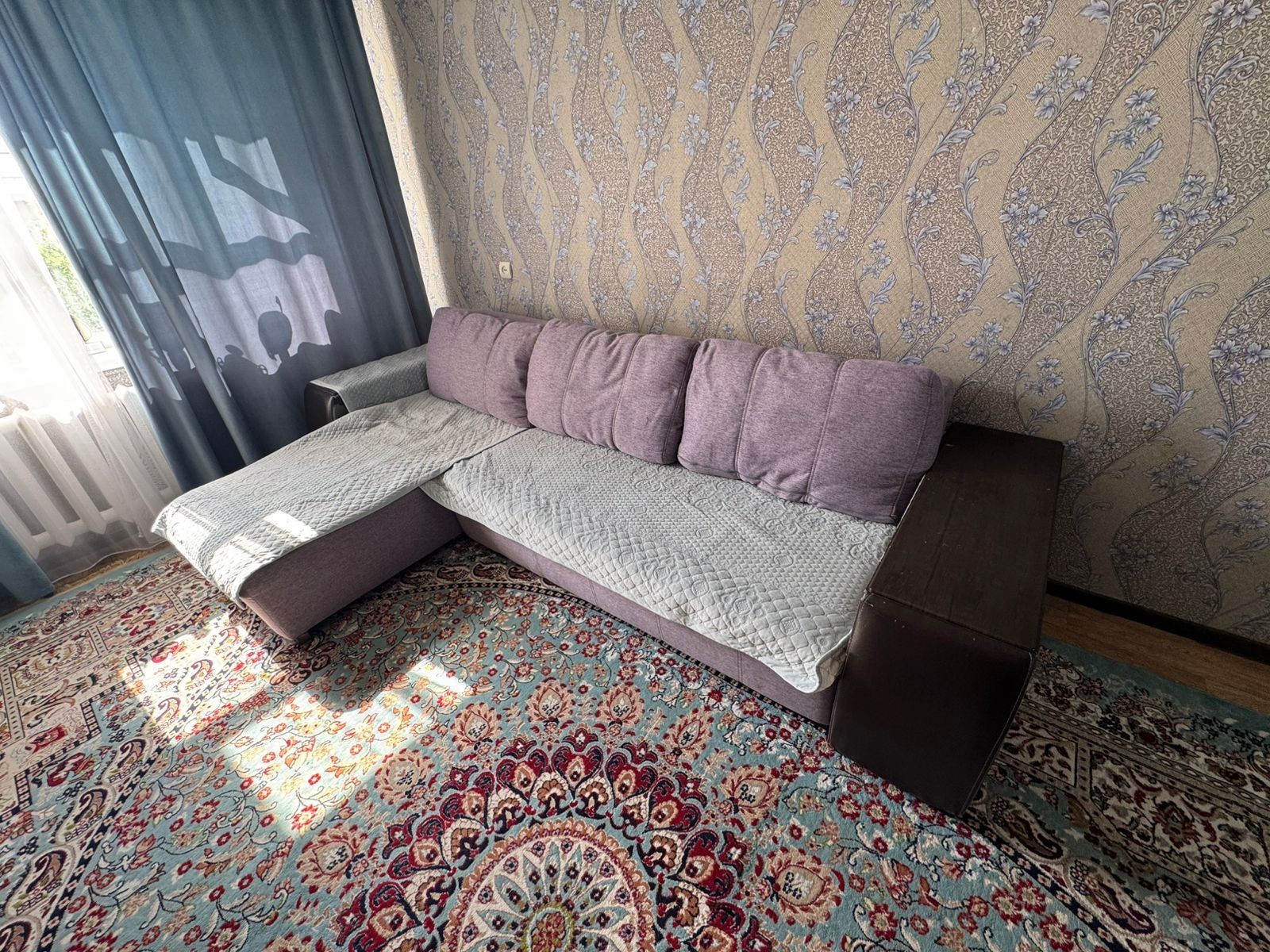 Продам диван в хорошем состоянии