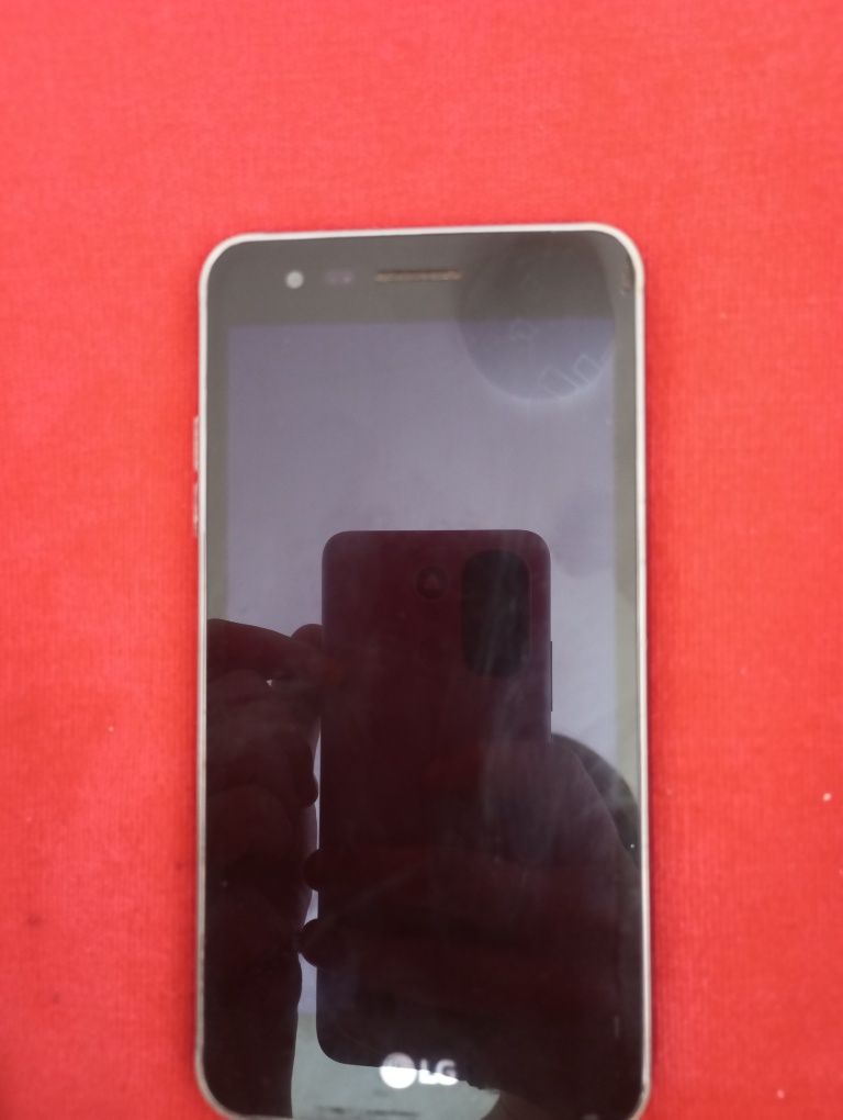 Срочно продам LG K8 2017 б/у .