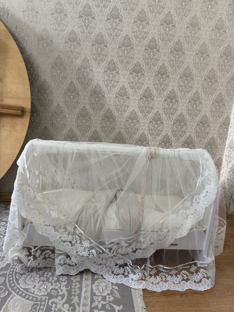 Продается Бесик из чистого дерева
