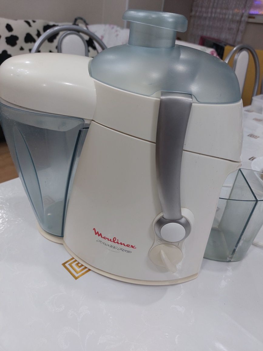 Соковыжималка Moulinex