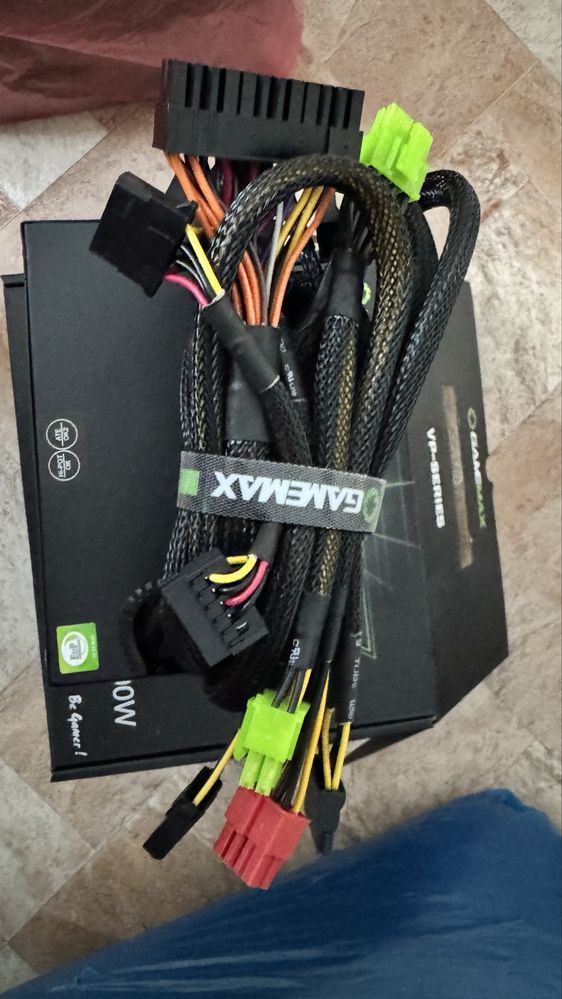 Продам блок питание для компьютера gamemax vp 700v