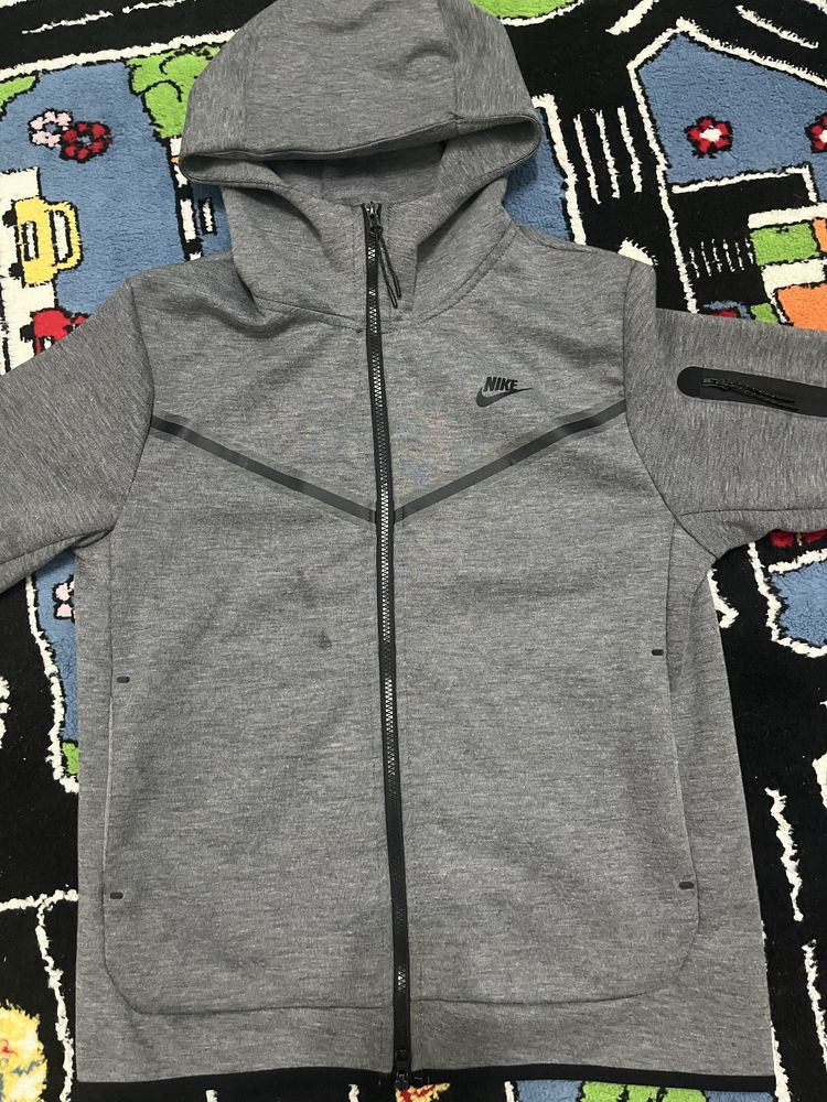 Nike tech fleece