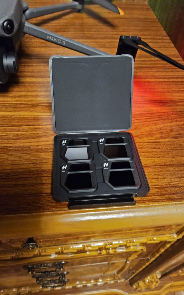 Dji mavic3 дрон квадрокоптер.