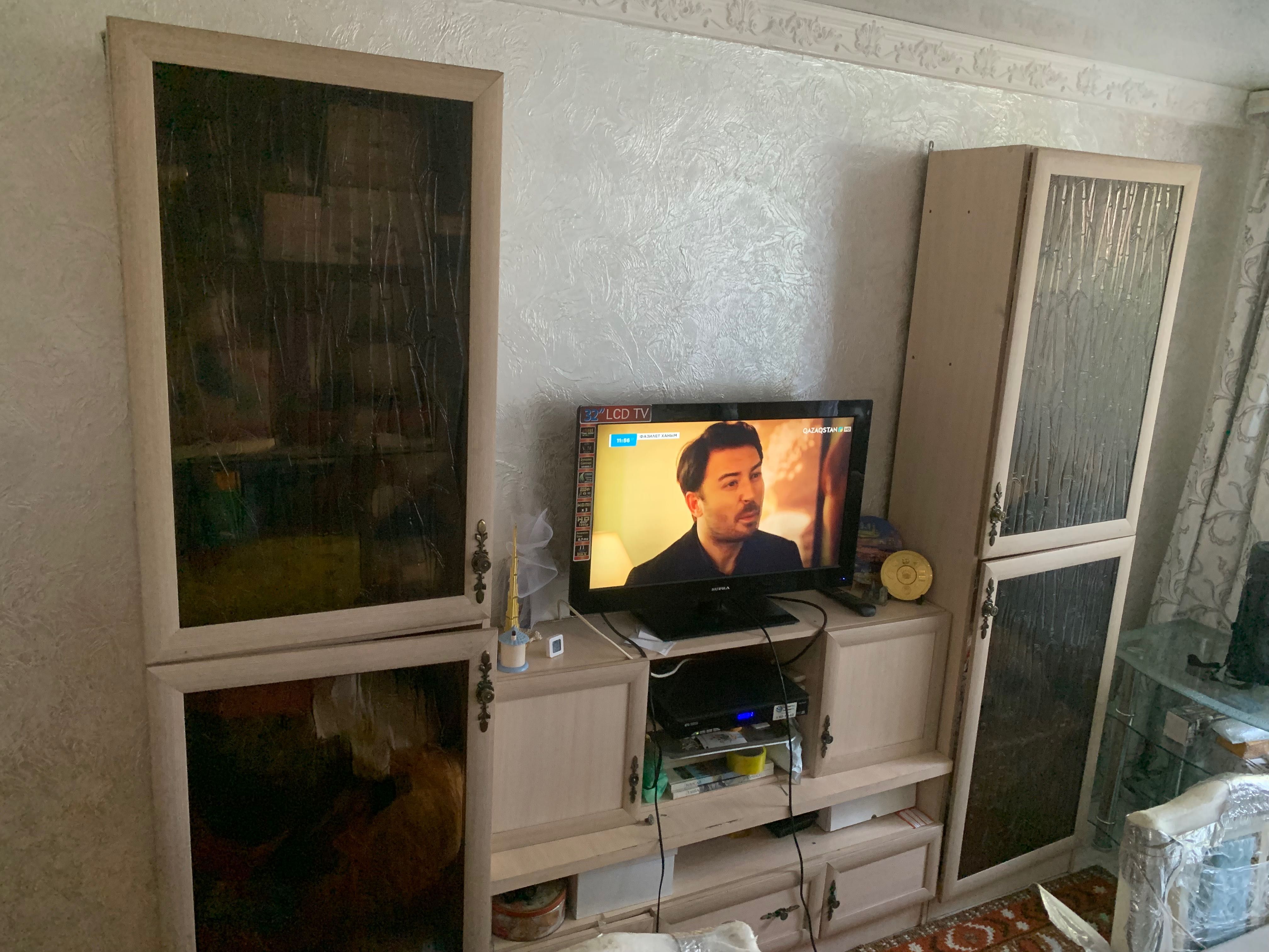 Продам стенка шкаф для гостиной