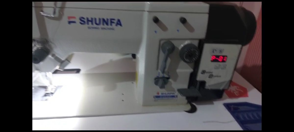 Продам промышленную машину "SHUNFA"
