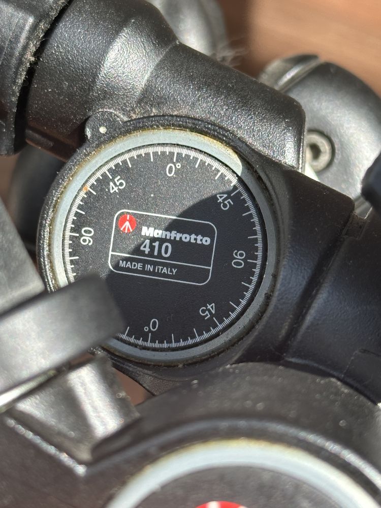 Штатив Manfrotto