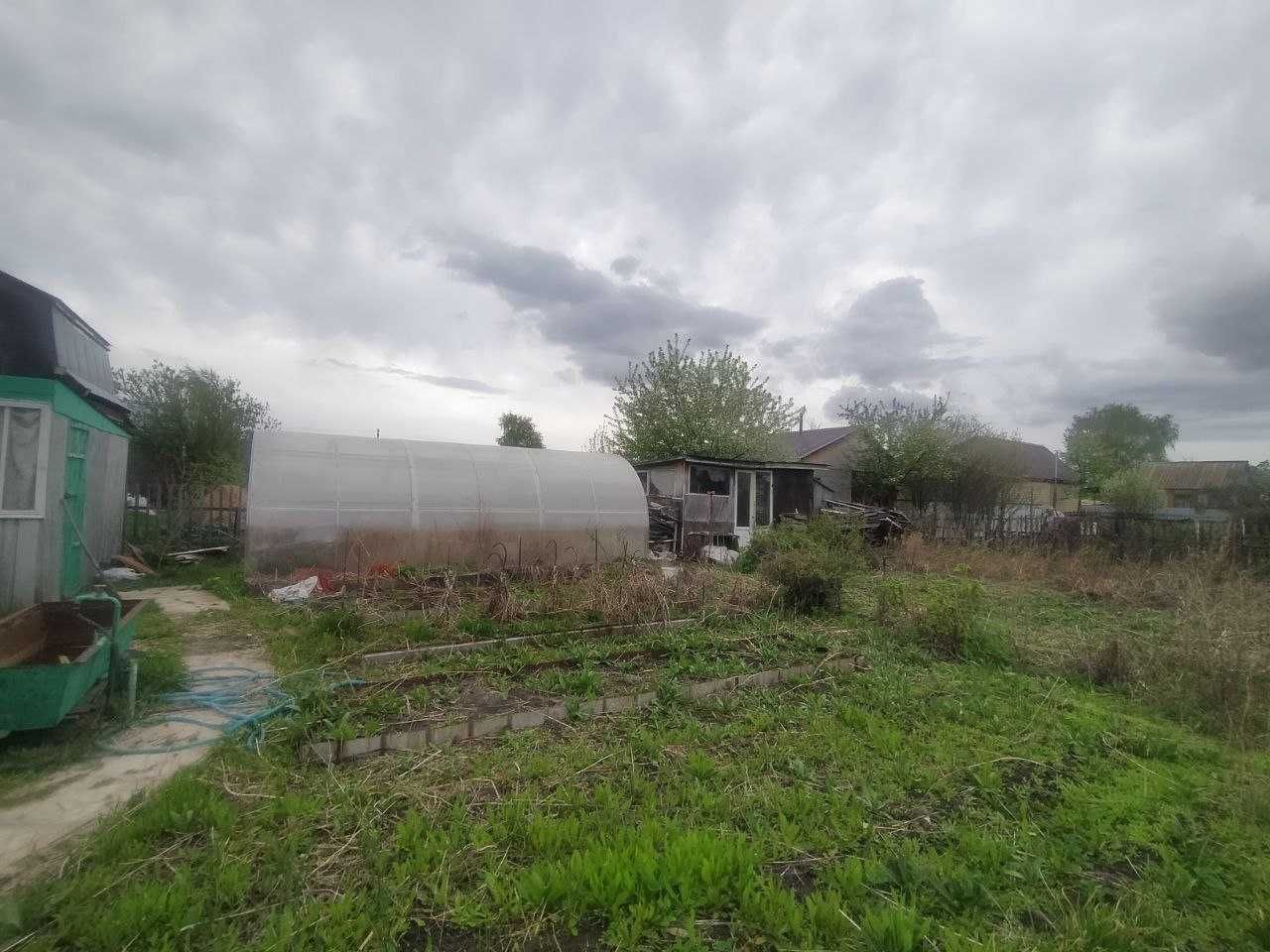Продажа дачи с кирпичным домиком.
