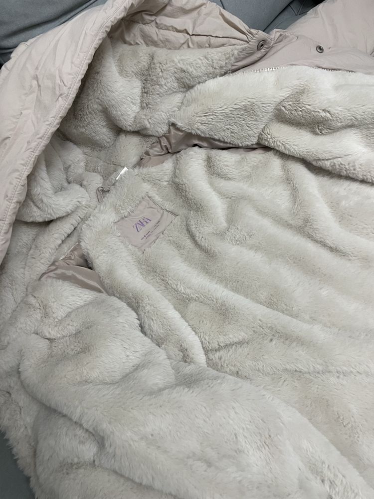 Продам куртку zara