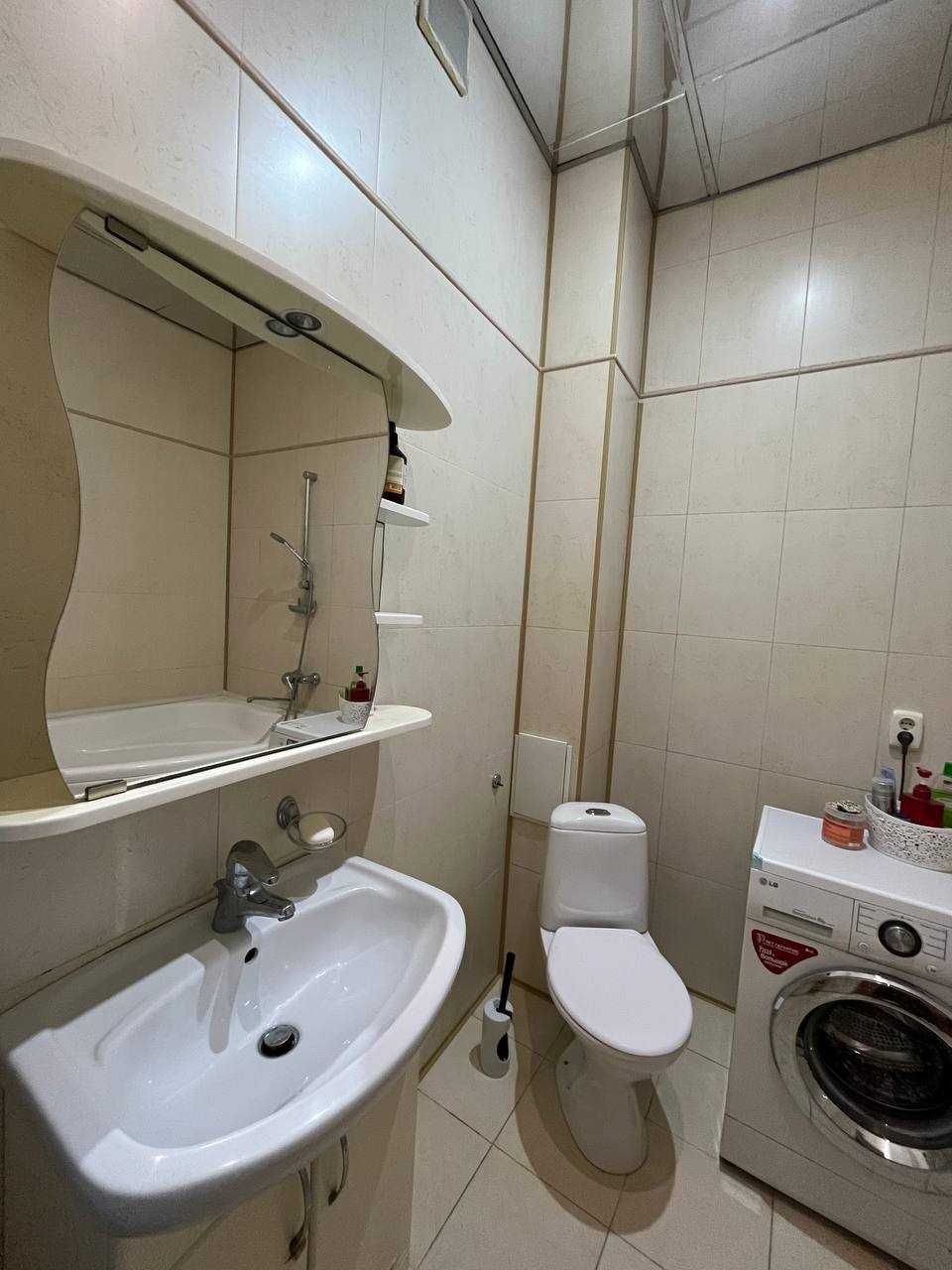 3-комнатная квартира · 122 м² ·памятник М. Маметовой