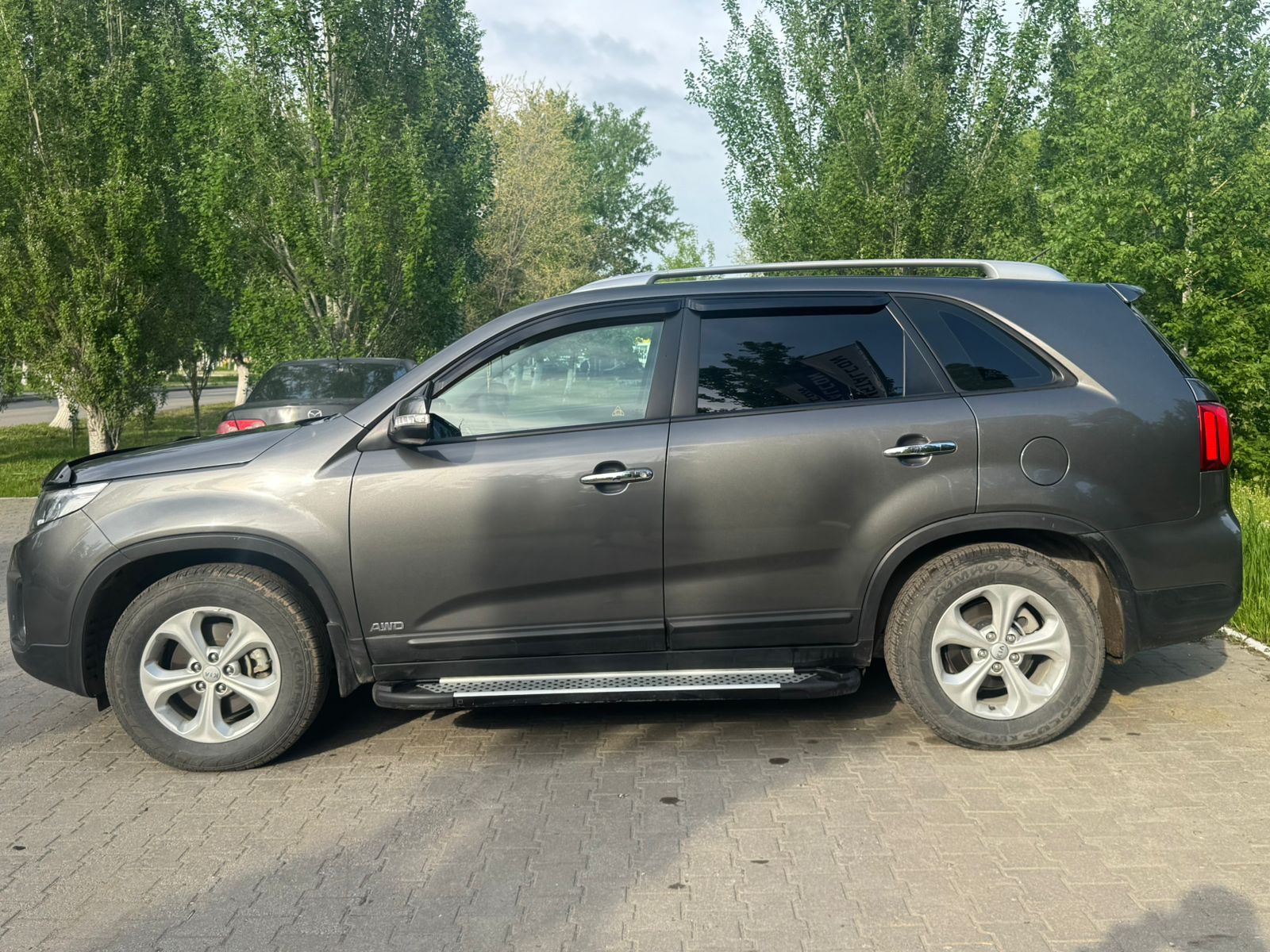 Продам а/м KIA Sorrento (в идеальном состоянии)