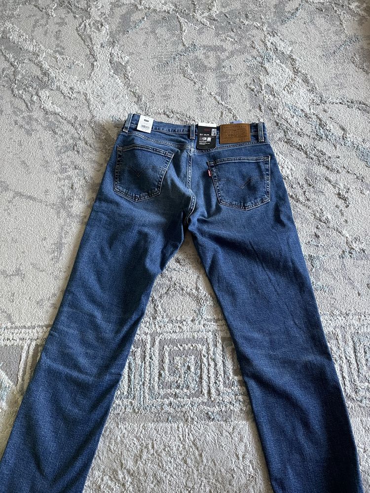 Продам джинсы levi’s абсолютно новые