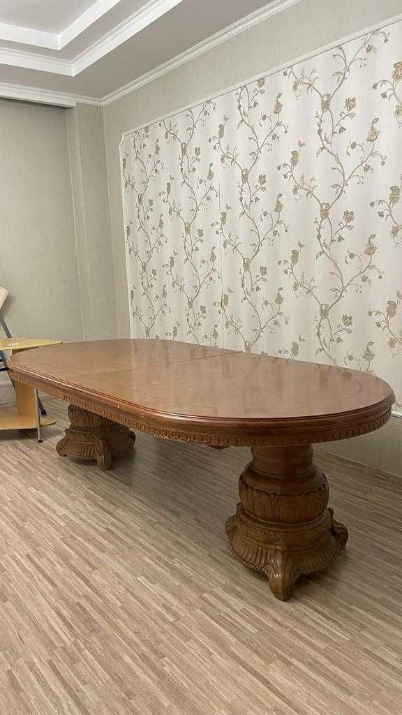 Продам стол 2,6м раздвигается до 3м