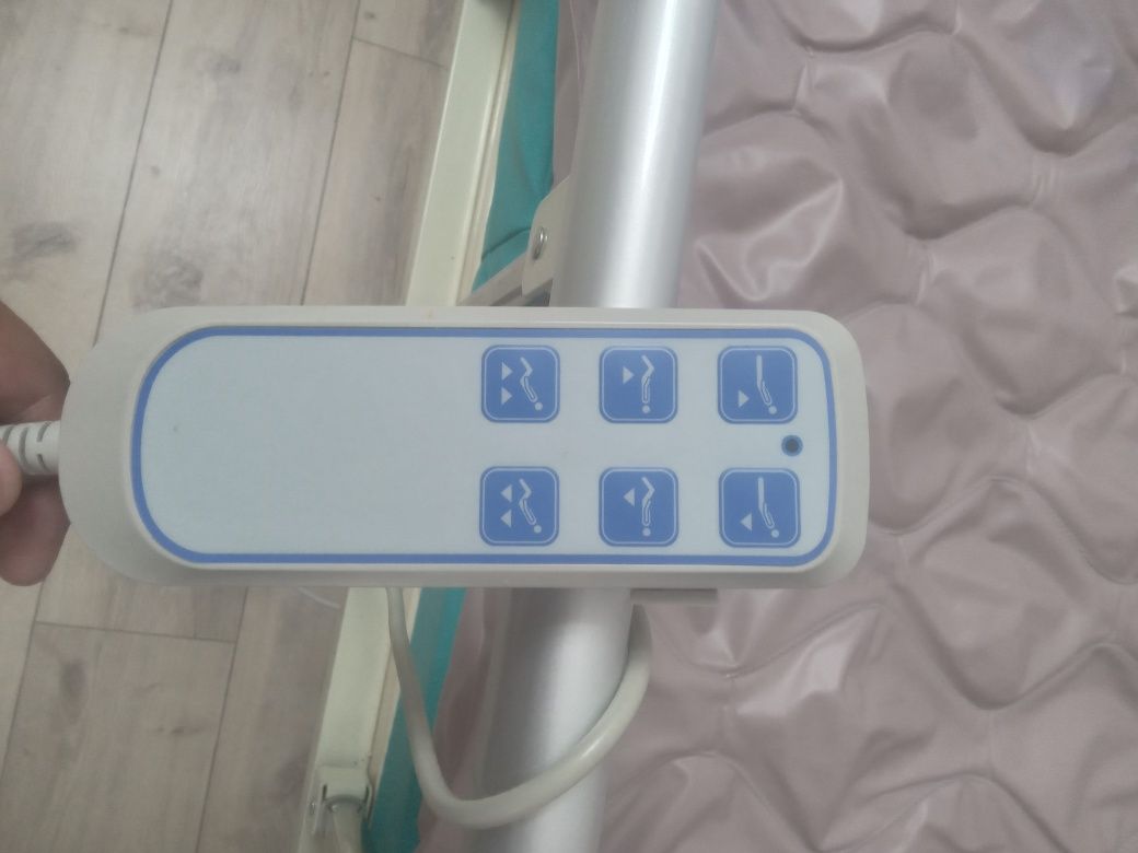 Продам медицинскую кровать