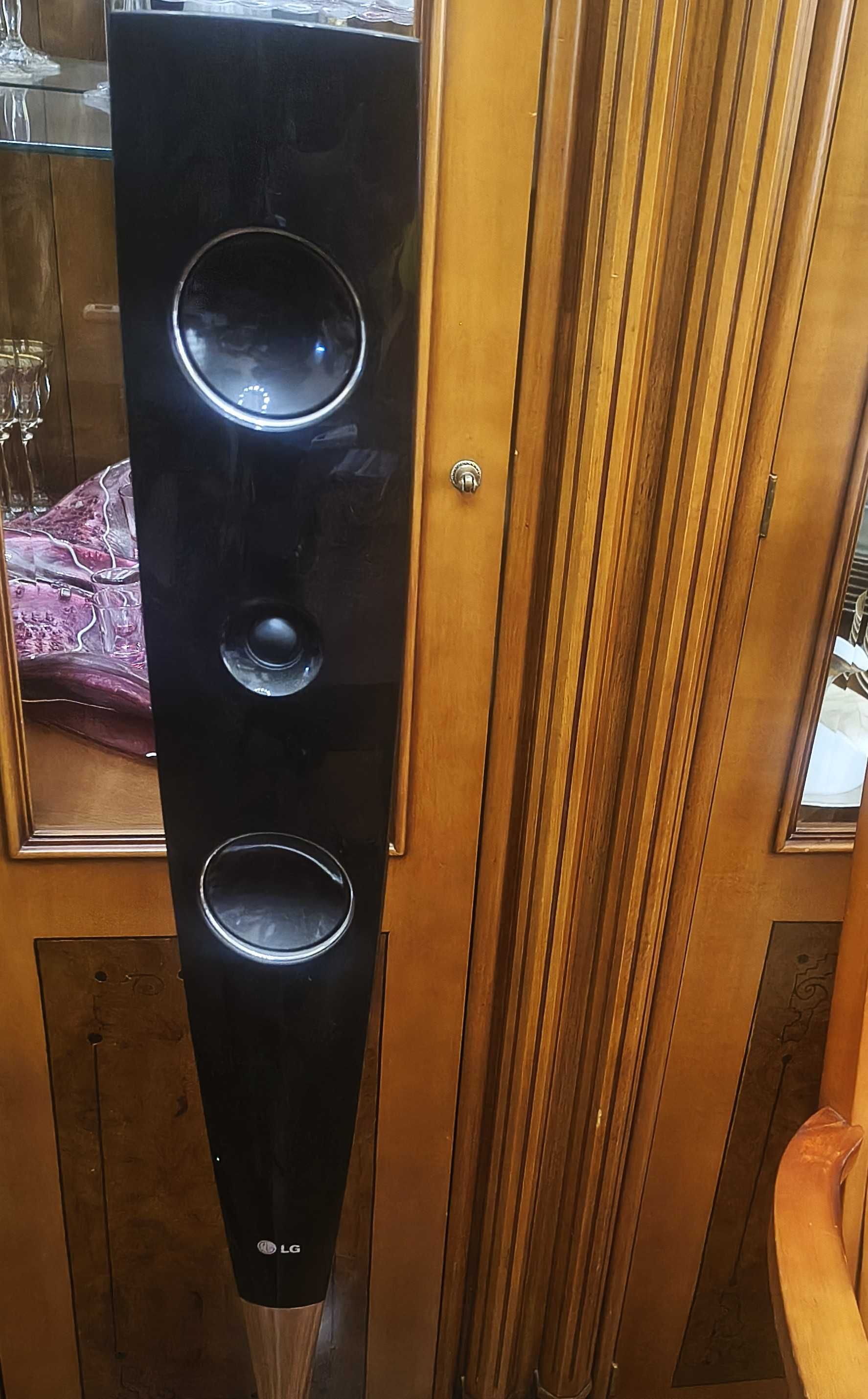 LG/домашний кинотеатр Саунд бар .Bluetooth /AUX/ CD /USB 1000W