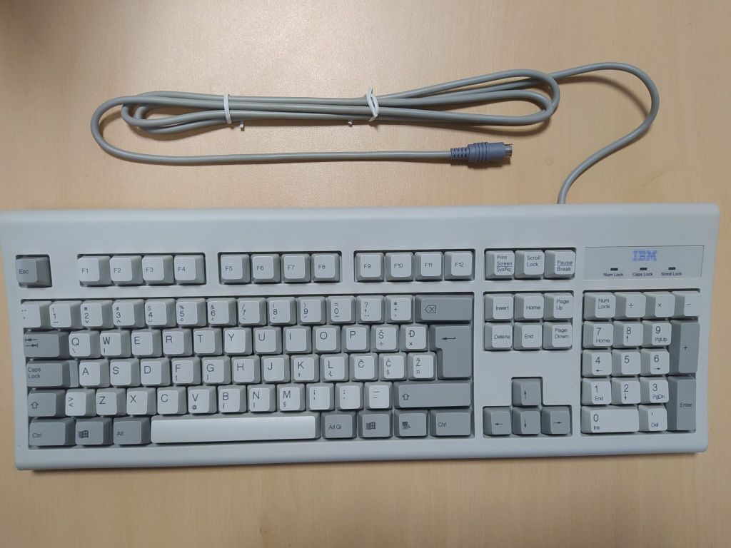 Новые PS/2 оригинальные клавиатуры HP и IBM