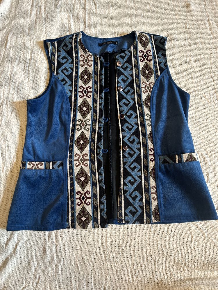 Продам женскую одежду