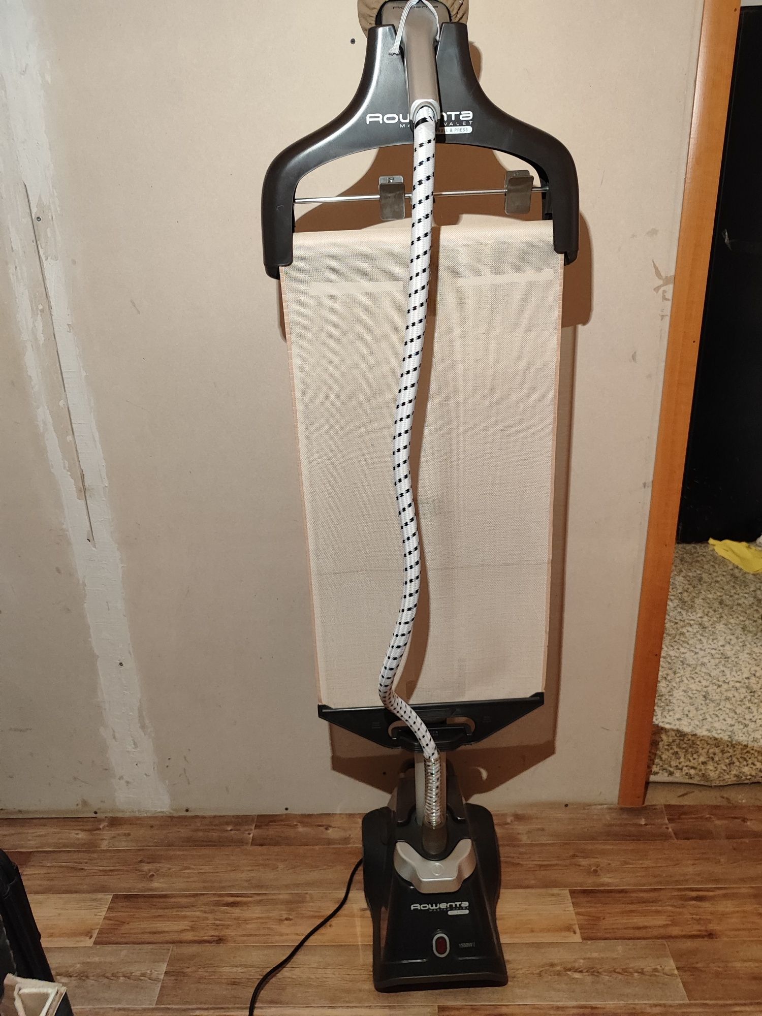 Продам б/у паровой утюг