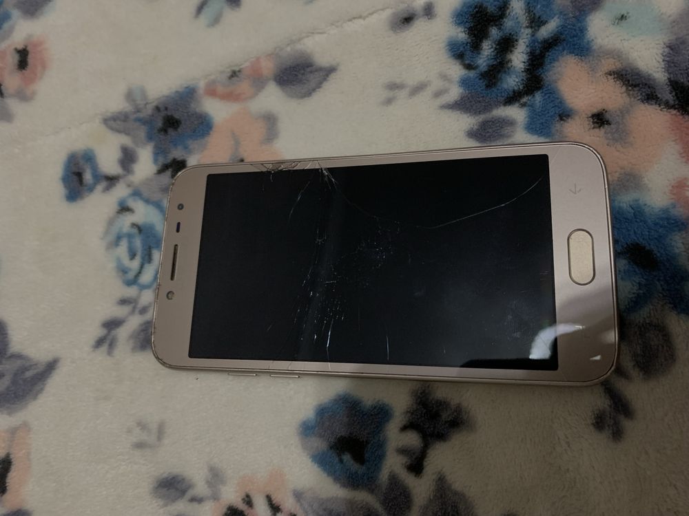 Samsung Galaxsy только экран сынган косылып турады