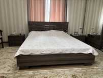 Продам 2х спальную кровать размером 2х1,8 м