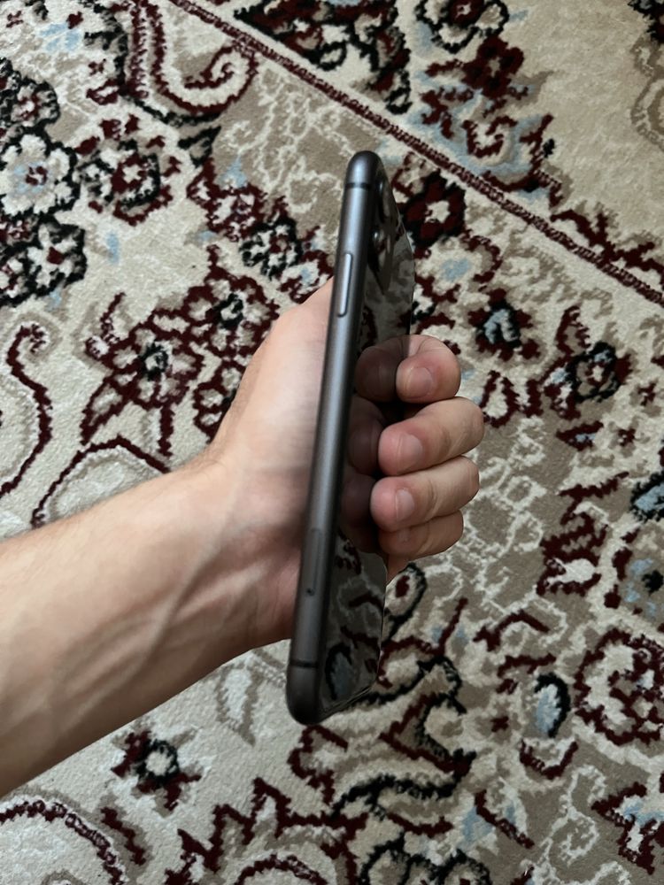 Iphone 11 128gb с каробкой