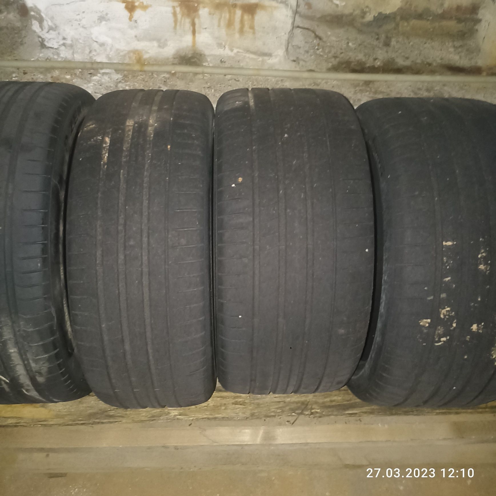 Продам комплект летних шин