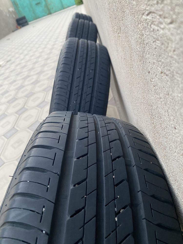 Летние шины R15 BRIDGESTONE комплект 4штук Размер195/65/R15