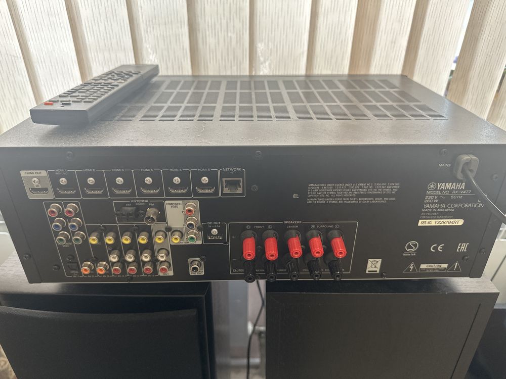 Av reciver Yamaha rx-v477