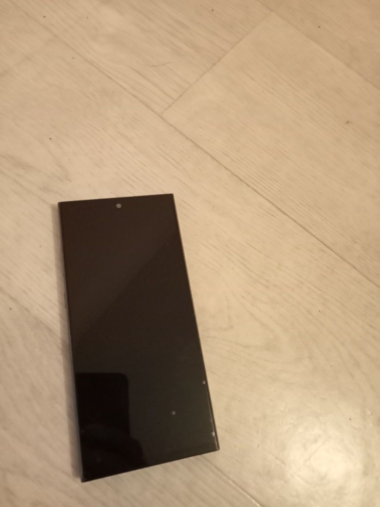 Продам телефон Samsung note 10+