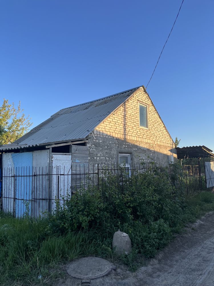 Продам дачу с времянкой. 6 соток.