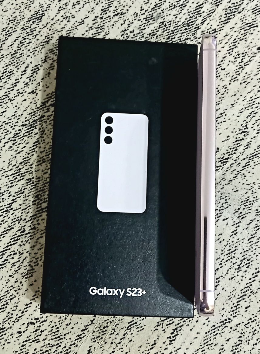 Продаю Samsung S 23 plus 512 gb