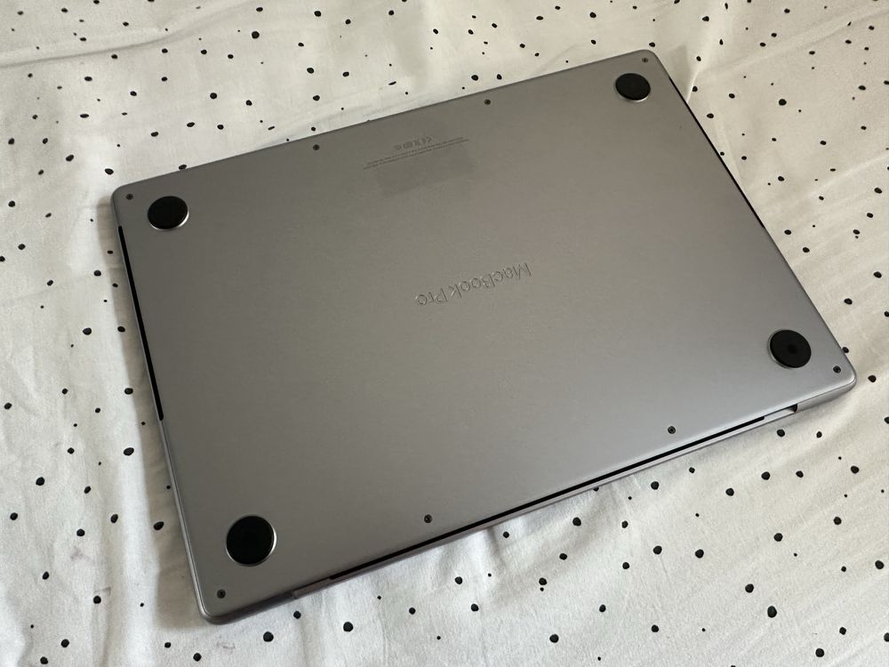 MacBook 14 Pro M1