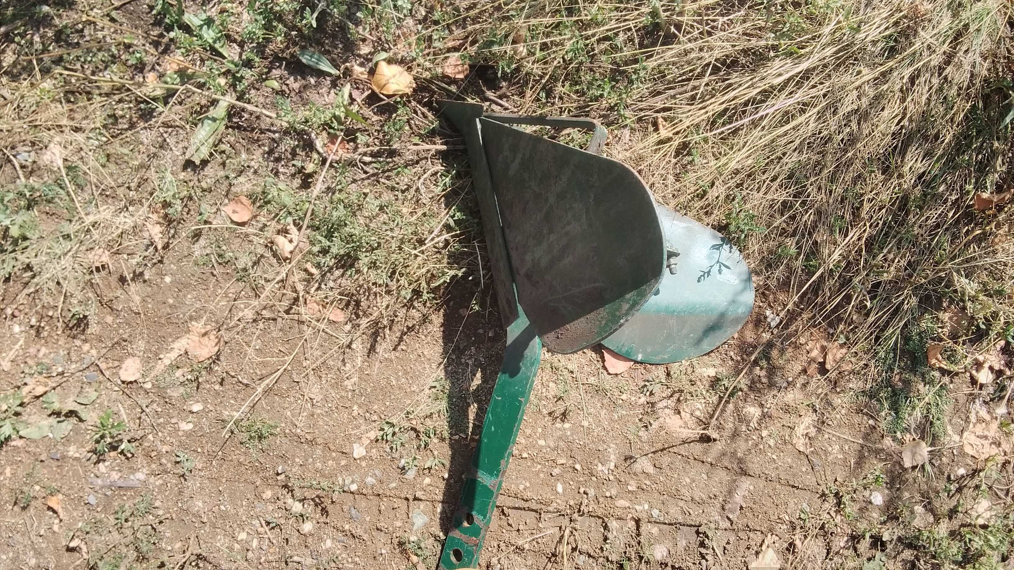 Продам окучник к мотоблоку.