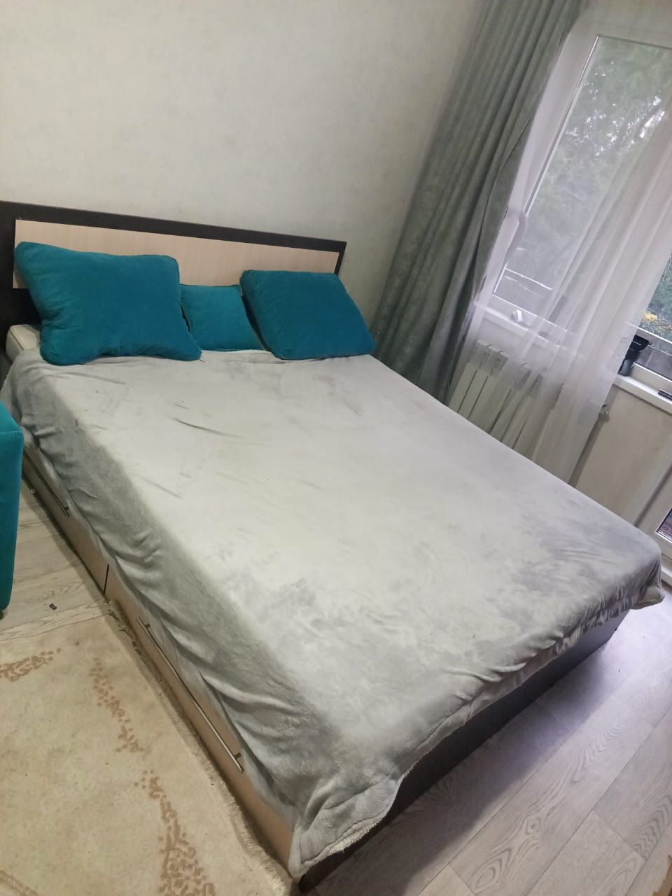 Продается двухспальная кровать