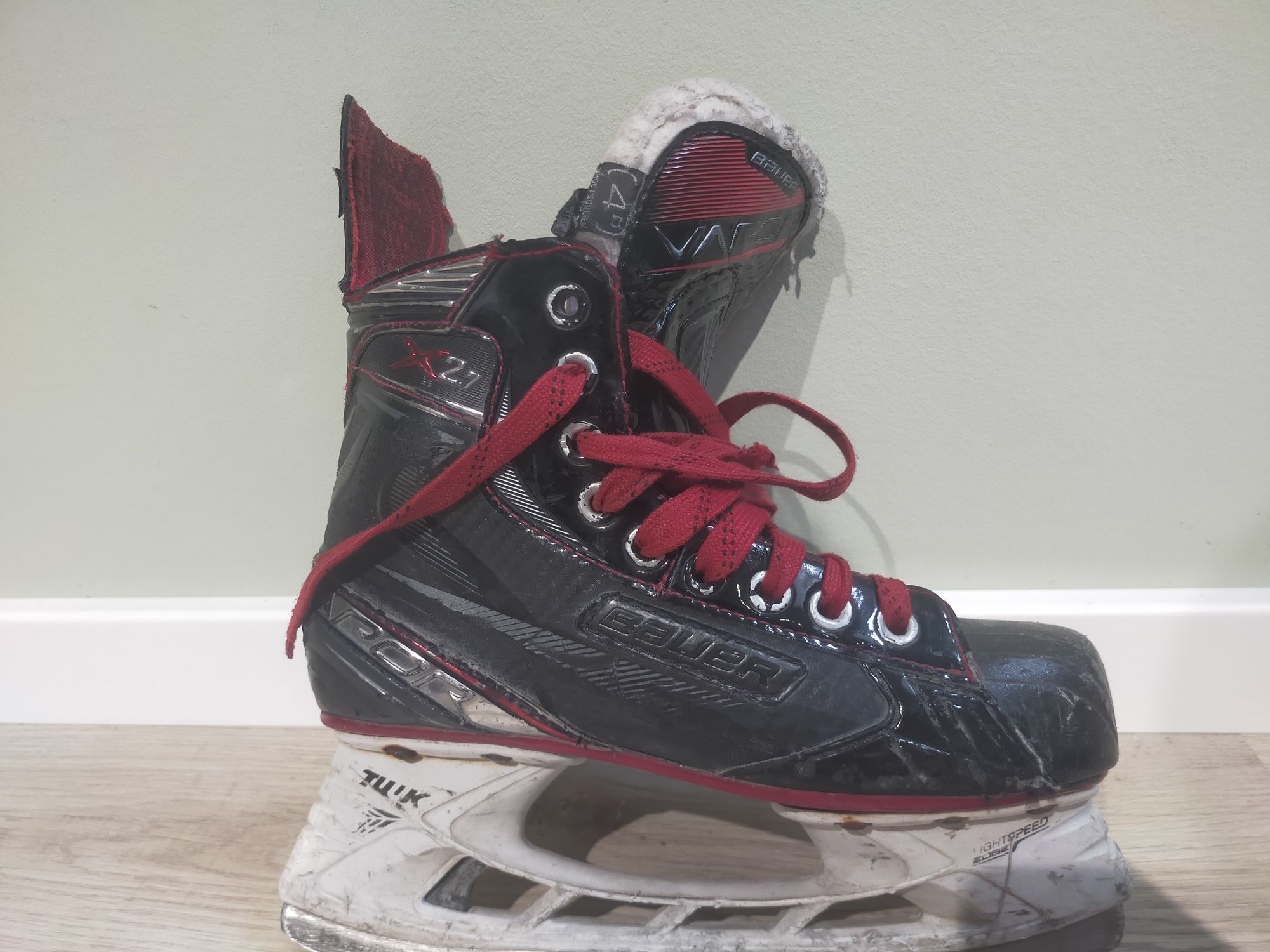 «Коньки Bauer Vapor X2.7 — залетай на лёд как профи! »