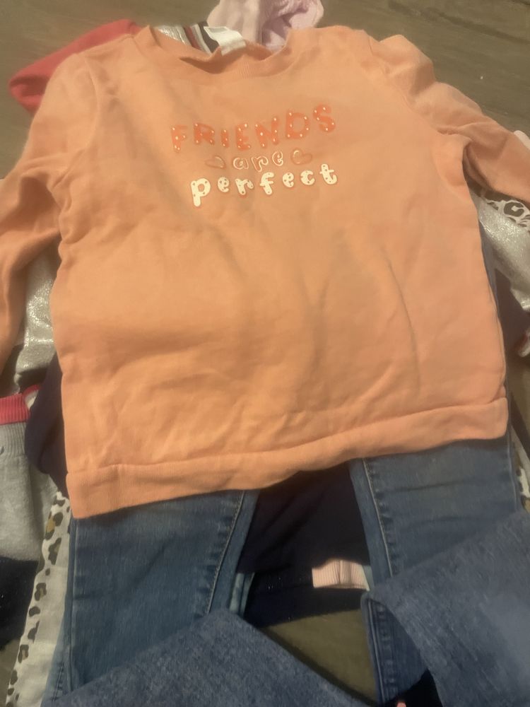 Продам детские вещи