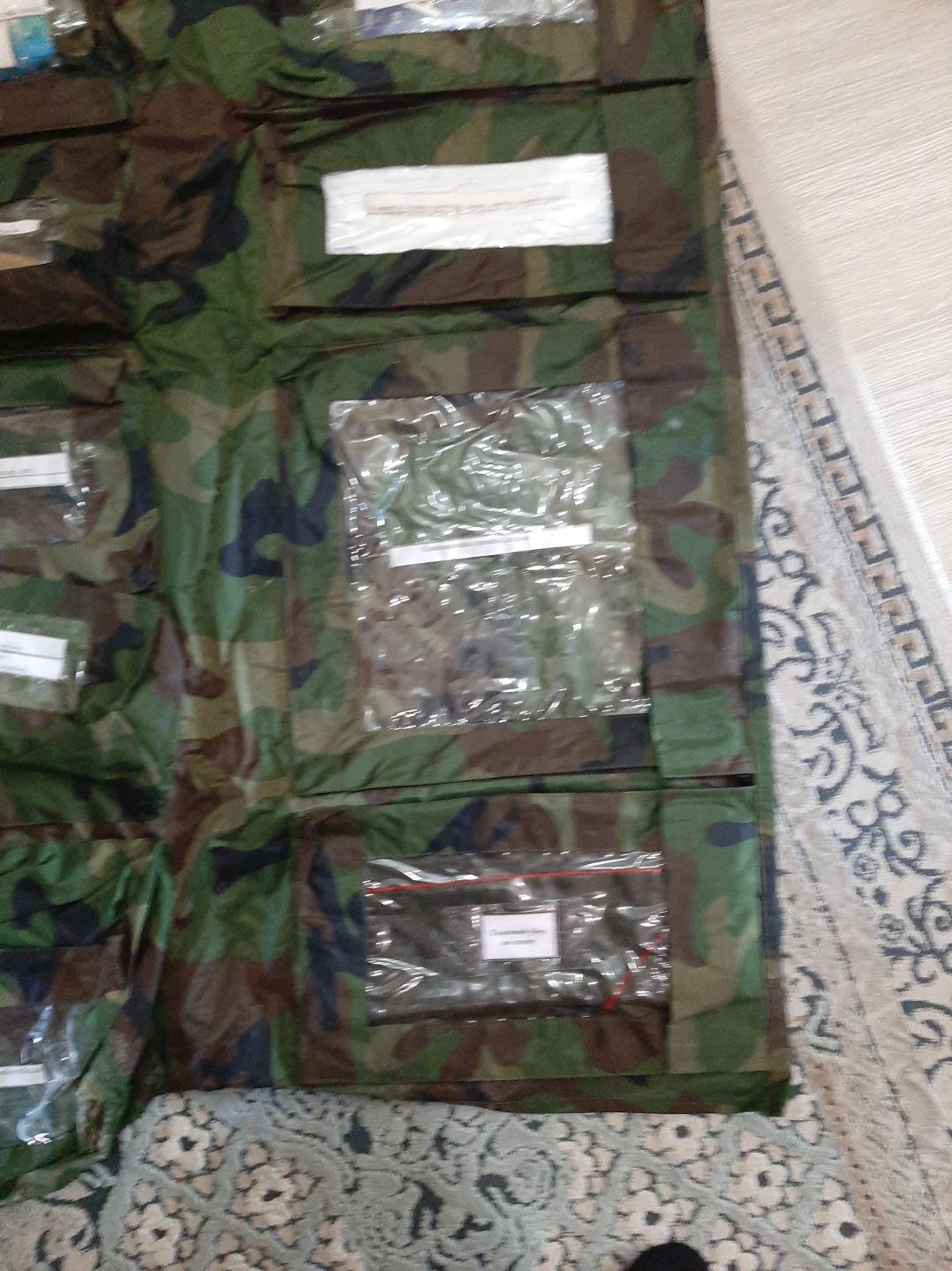 Для тривожного чемодана, военных