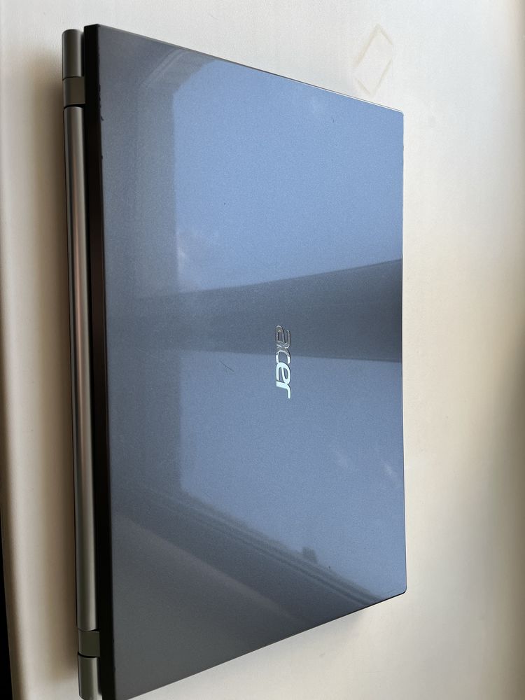 Продам ноутбук Acer Aspire V3-571G