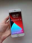 Продам Iphone 8 Plus розового цвета
