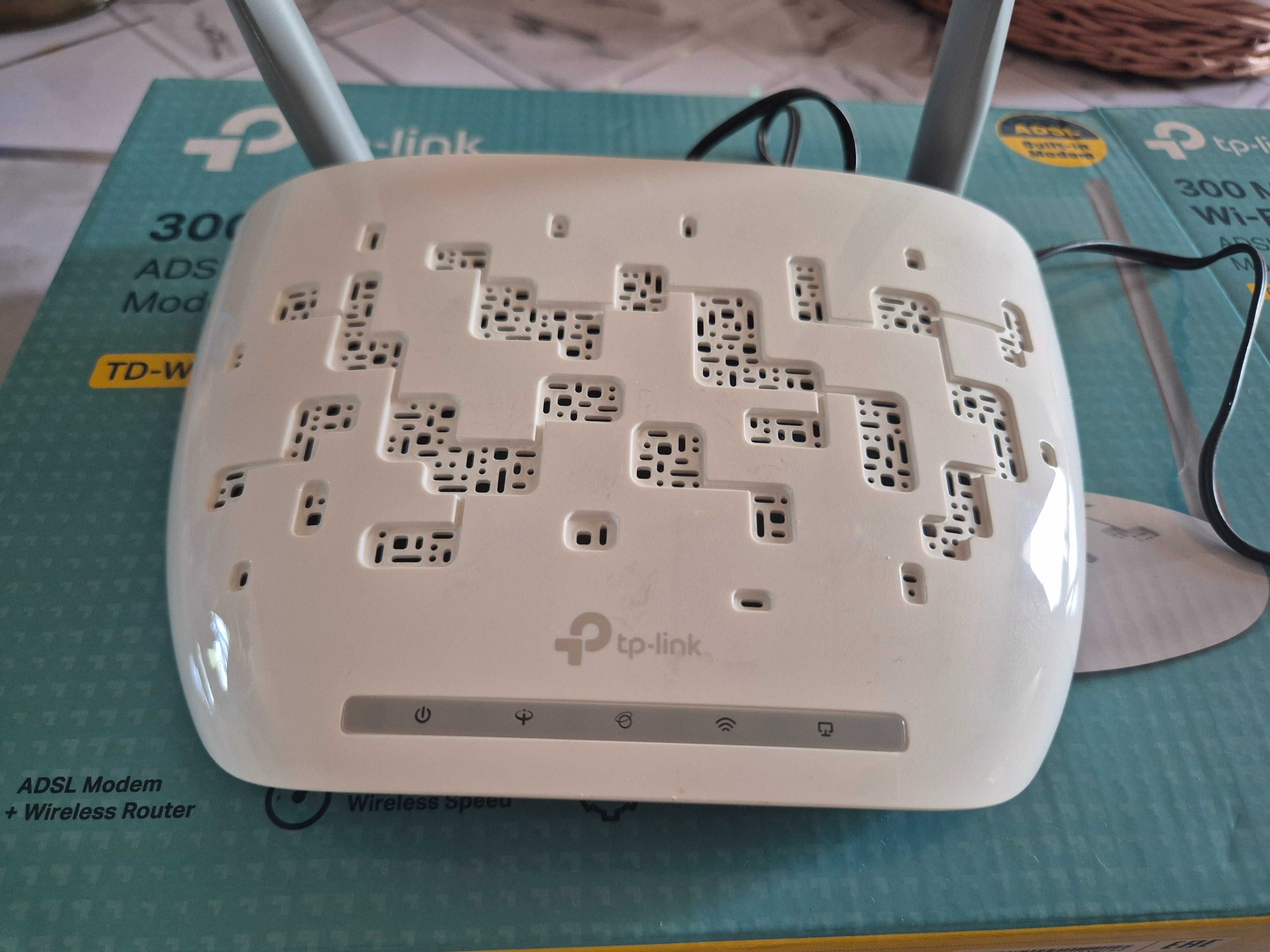 Wi-Fi роутер TP-LINK TD-W8961N