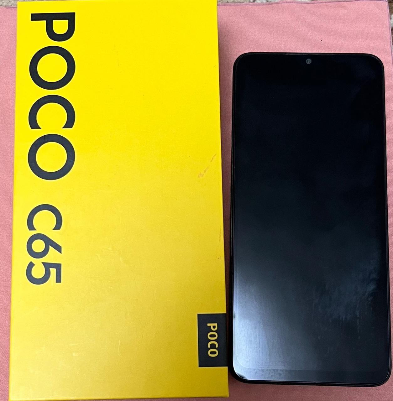 POCO C65 за 35000