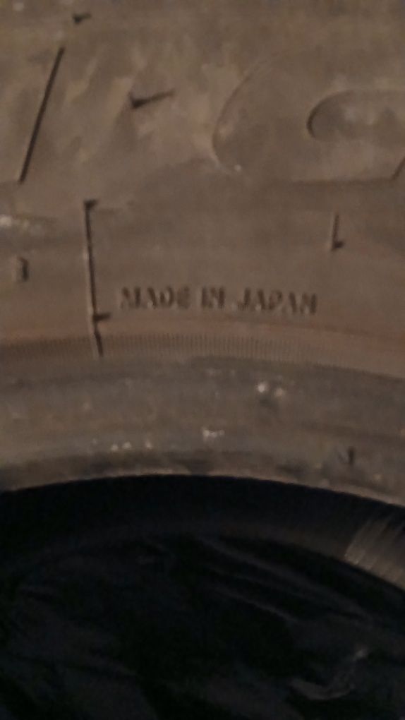 Продаю шины 265/70R16 112H Made in Japan