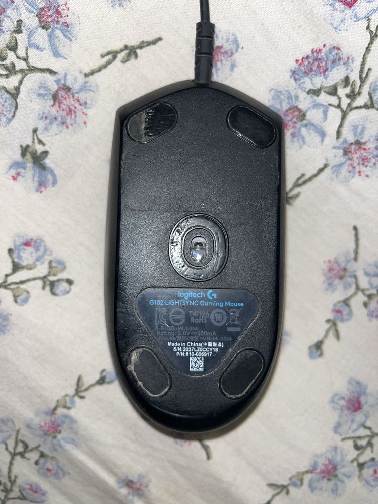 Продам мышку Logitech