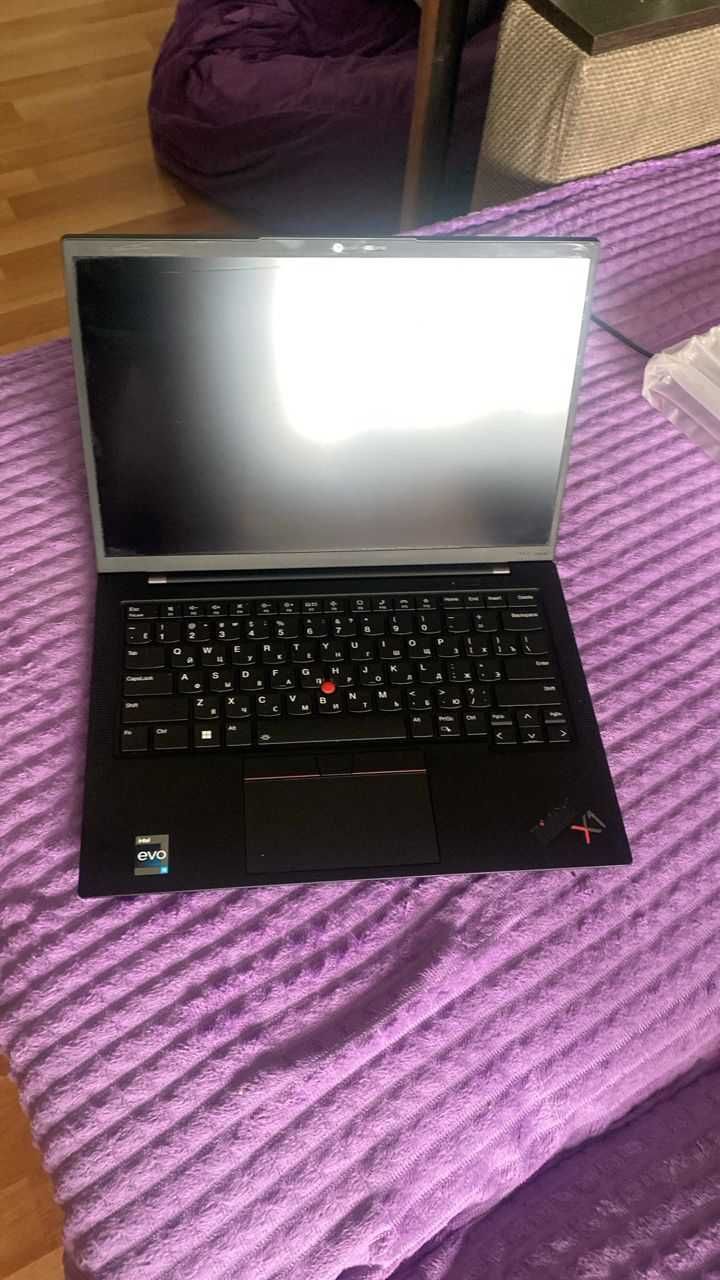 Ультрабук Lenovo ThinkPad X1 Carbon Gen 10 i5-1235U 16/512G FHD+  RU