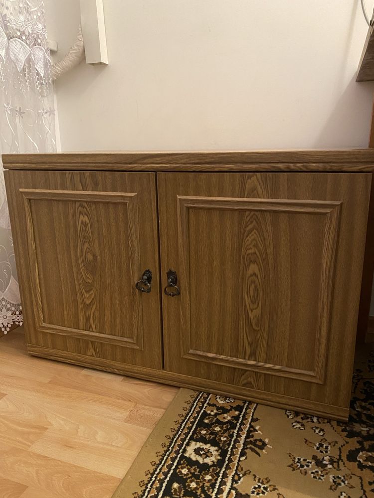 Продается тумбочка