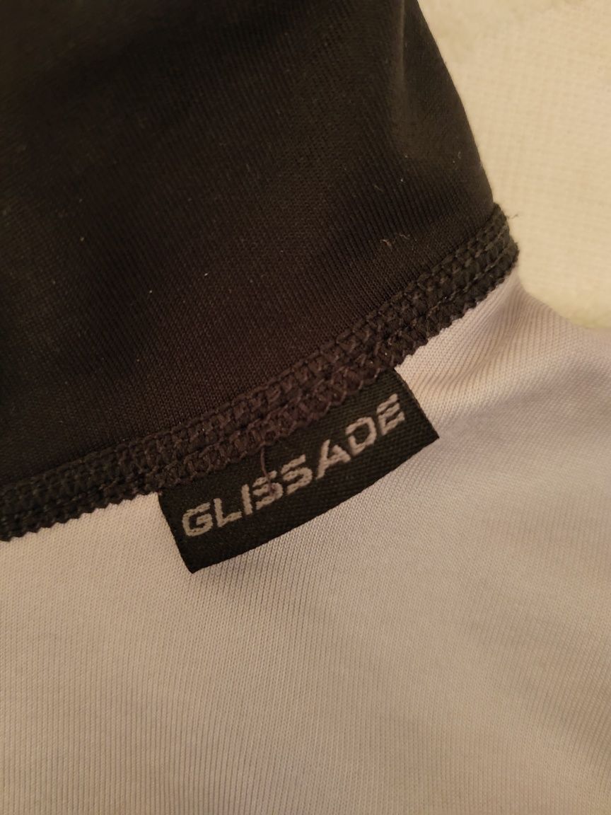 Продаем спортивную кофту Glissade  р.,S